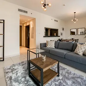 higuests-vacation-homes-the-lofts-tower.sharjah-hotels.com/